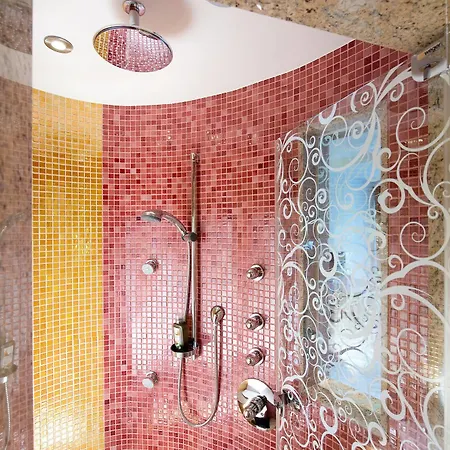 Eurothermenresort Otel